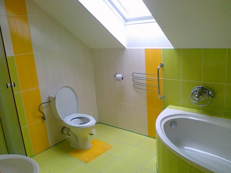 Kúpeľňa "A" / Bathroom "A"